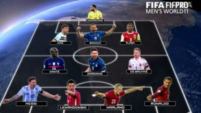 Rúben Dias e Cristiano Ronaldo no onze do ano da FIFA