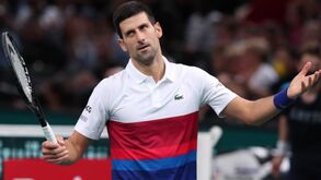Tio de Nadal avisa: «Djokovic não terá outro remédio que não seja repensar os seus princípios»