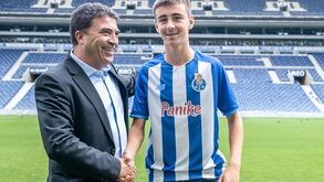 FC Porto 'amarra' lateral que tem Cancelo e Alexander-Arnold como referências