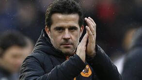 Fulham de Marco Silva recordista e a caminho da Premier League à 'boleia' de Mitrovic