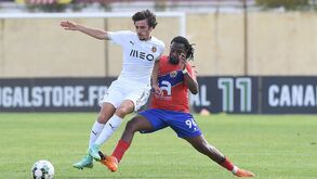 Rio Ave empresta Nuno Namora à União de Leiria