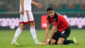 Amigo de internacional egípcio é preso por fazer... exame universitário no lugar do jogador