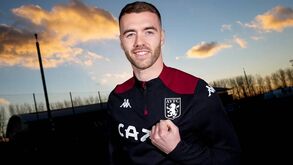 Calum Chambers troca o Arsenal pelo Aston Villa