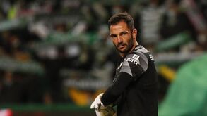 Adán antecipa dérbi: «Será sempre o Benfica, apesar do momento que esteja a atravessar»