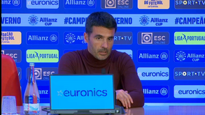 Benfica leva quatro clássicos a perder: Nélson Veríssimo reage assim