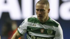 Nuno Santos picado com Everton