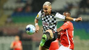 Santa Clara-Boavista: apenas um ponto a separar as duas formações