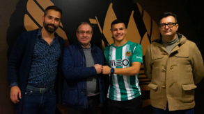 Rio Ave e V. Setúbal trocam três jogadores no último dia de mercado