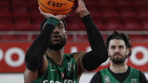 Adiados dois jogos da equipa de basquetebol do Sporting