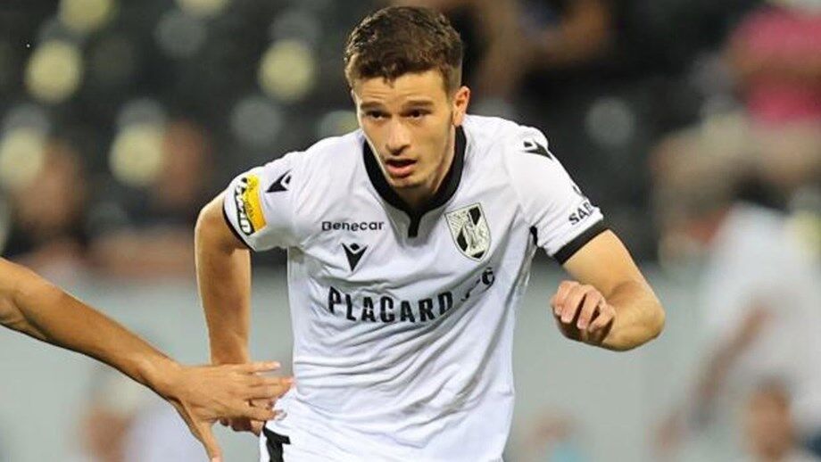 Tomás Händel tem oferta para renovar até 2027