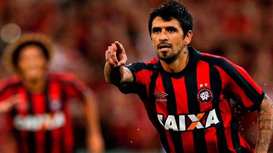 Lucho González: 'El Comandante' embarca numa aventura como treinador