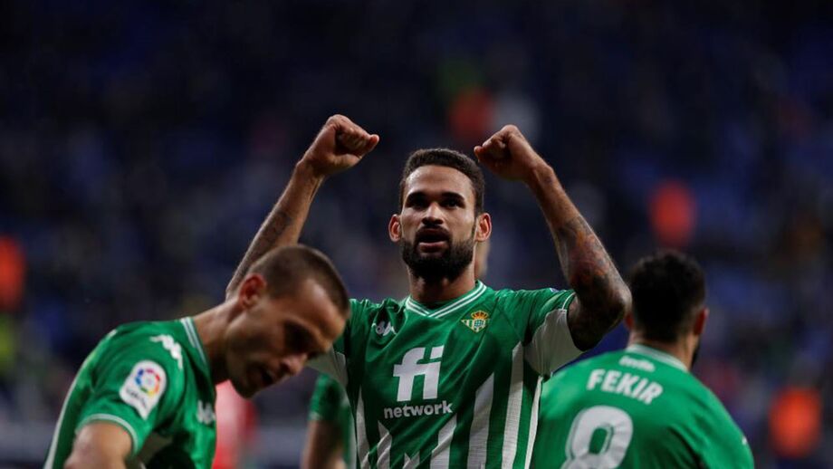Betis de William continua a surpreender: andaluzes goleiam em Barcelona e consolidam 3.º lugar