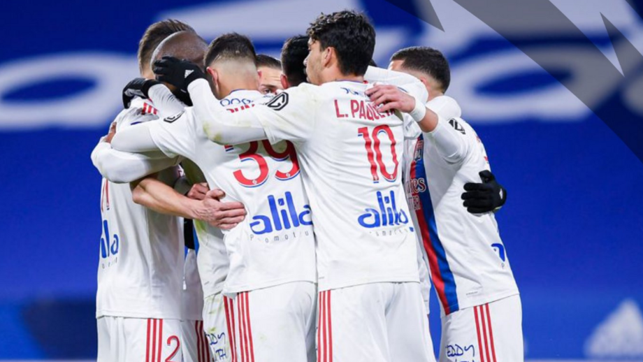 Lyon derrota Saint-Étienne e sobe ao 10.º lugar