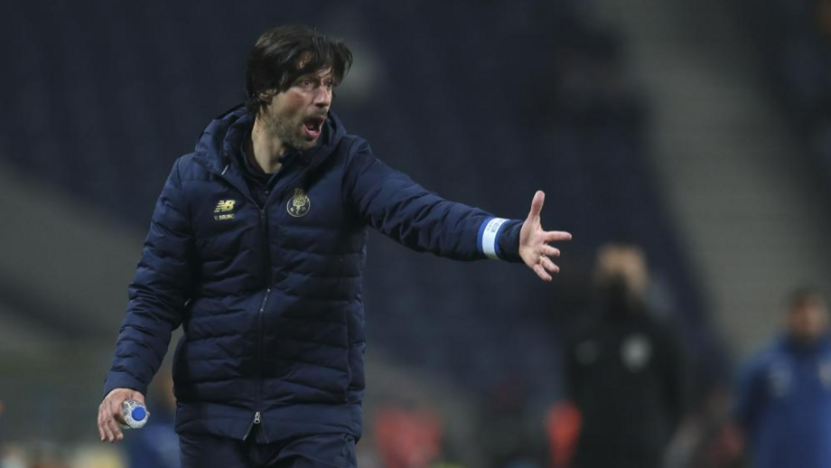 Vítor Bruno deixa alerta: «Benfica recuperou quatro pontos para o Sporting em três semanas»