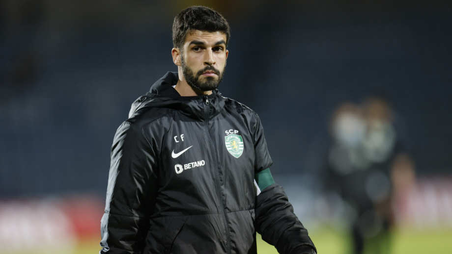 Treinador adjunto do Sporting promete reação no próximo jogo