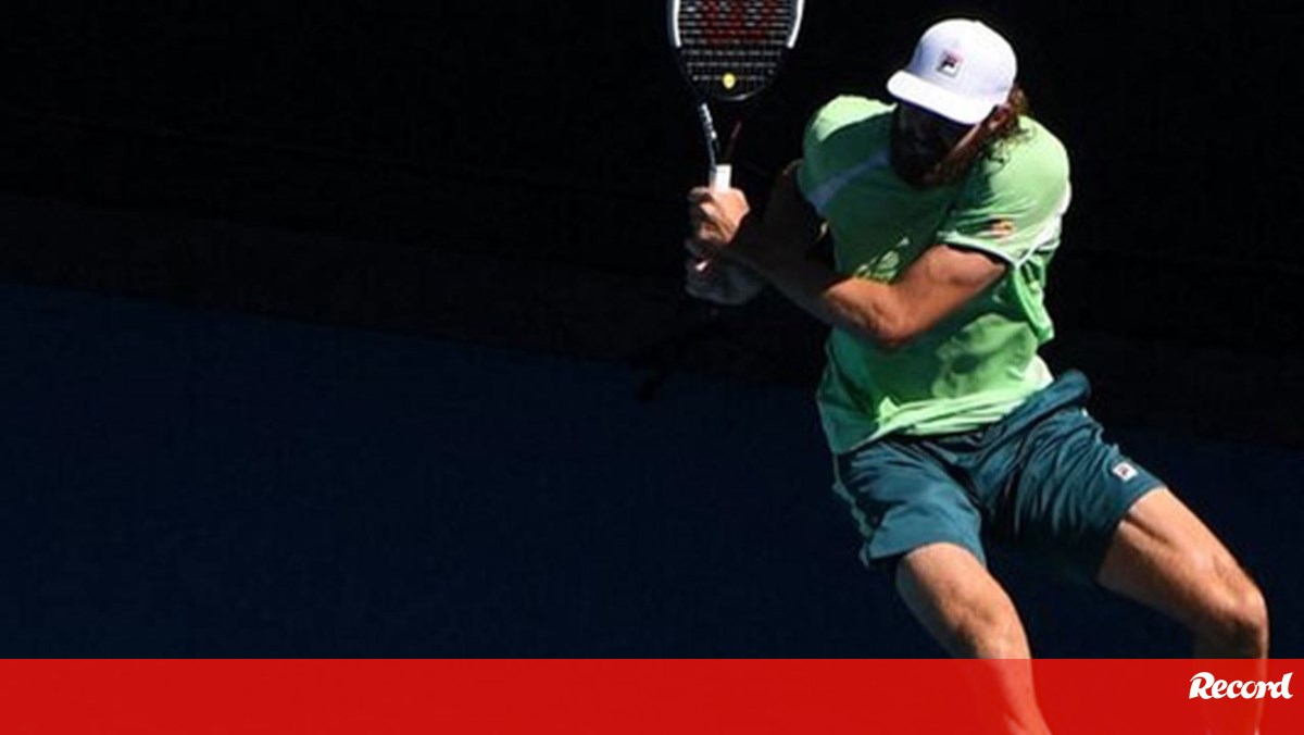 Isner vence o jogo mais longo da história, por 70 a 68