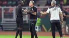 O momento em que Carlos Queiroz foi expulso no Camarões-Egito
