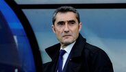 Ernesto Valverde - Ex-treinador do Villarreal, Athletic Bilbao, Valencia e Barcelona, entre outros, é o favorito ao cargo.