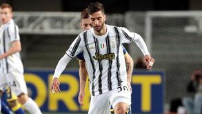 Tottenham enviou contrato para Bentancur com o nome de… Luis Díaz