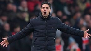 A revolução londrina de Arteta: Só sobram sete dos 28 jogadores de Emery