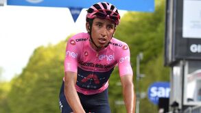 Egan Bernal vai ser novamente operado à coluna
