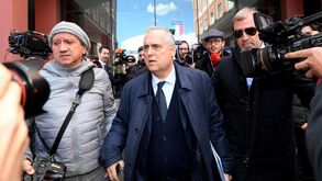 O protesto dos adeptos da Lazio após o "medíocre" mercado de transferências