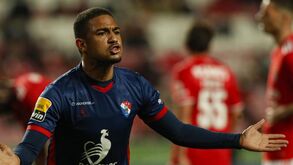 O golo que faz surpresa na Luz: foi assim que Samuel Lino abriu o marcador no Benfica-Gil Vicente