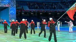 Comitiva portuguesa faz festa 'à Ronaldo' na cerimónia de abertura dos Jogos Olímpicos de Inverno