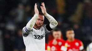 O impressionante testemunho de Wayne Rooney: «Trancava-me e bebia sem parar»