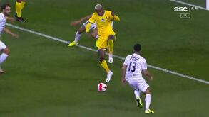 A obra de arte de Talisca que promete figurar nos melhores golos do ano
