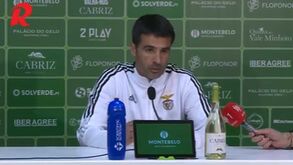 André Almeida do onze para o banco do Benfica: «A questão da forma física não tem significado nenhum»