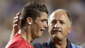 Scolari e o dia da morte do pai de Ronaldo: «Não sabia como contar-lhe. Foi muito difícil»