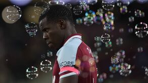 Figuras do West Ham contra titularidade de Zouma: «Foi um erro de cálculo do clube»