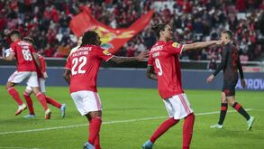 Darwin bisa de rajada e completa a reviravolta do Benfica: veja o segundo golo do uruguaio