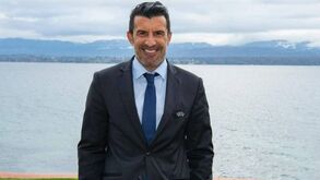 Figo volta a falar de política espanhola e ganha repercussão nas redes sociais