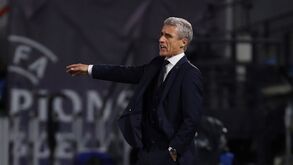 John Textor ultima compra do Botafogo e negoceia treinador: «Amamos o Luís Castro»