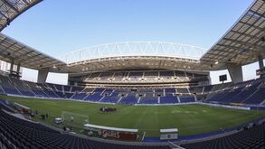 Imprensa brasileira avança que John Textor está em conversações para investir no FC Porto