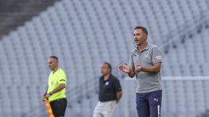 Vítor Pereira chega a acordo com o Corinthians