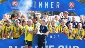 Suécia vence Algarve Cup ao bater a Itália na final no desempate por grandes penalidades