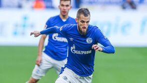 Schalke 04 retira Gazprom das suas camisolas