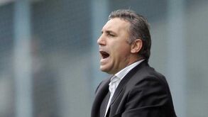 Stoichkov explica curta carreira como treinador: «Pensei mandar todos à merda!»