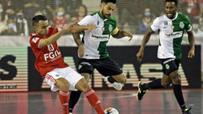 Robinho aborda final com o Sporting: «Tive uma perda de memória durante o jogo»