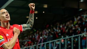 No topo da Europa: Darwin carrega e pode cumprir a meta dos 40 golos