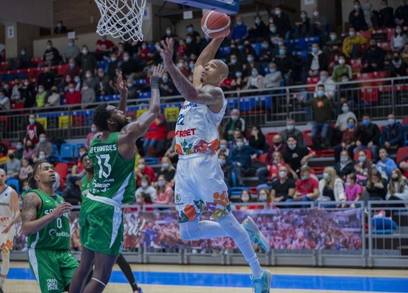 Portugal vence Grécia e mantém segundo lugar do grupo para o EuroBasket  2023 - Basquetebol - Jornal Record