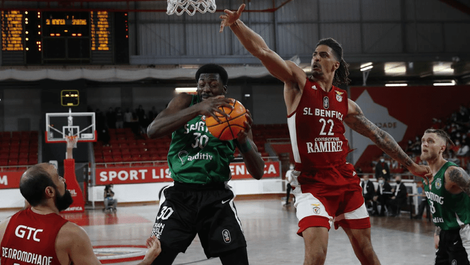 Basquetebol: Benfica acusa Sporting por não ceder bilhetes para jogo - CNN  Portugal