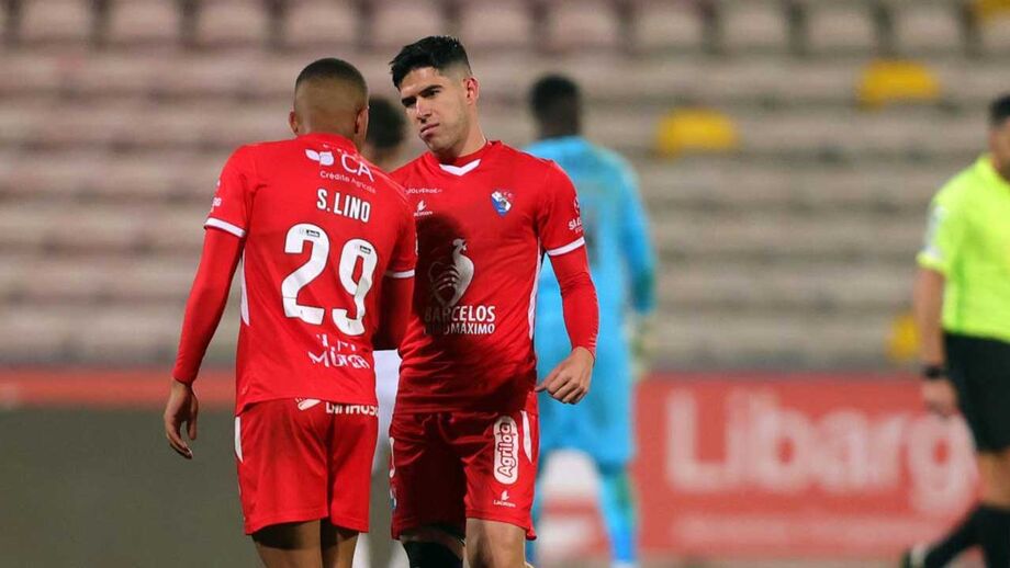 Samuel Lino e Fran Navarro na pista de Paulo Alves e Manoel