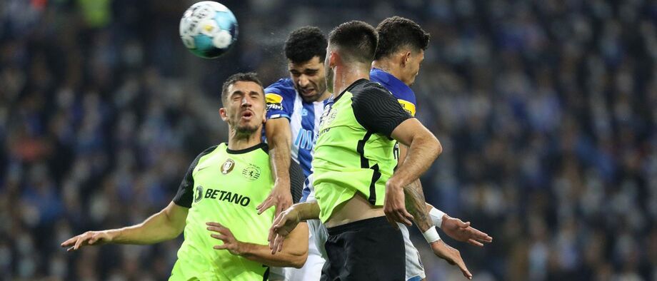 A crónica do FC Porto-Sporting, 2-2: um grande clássico até o caldo entornar