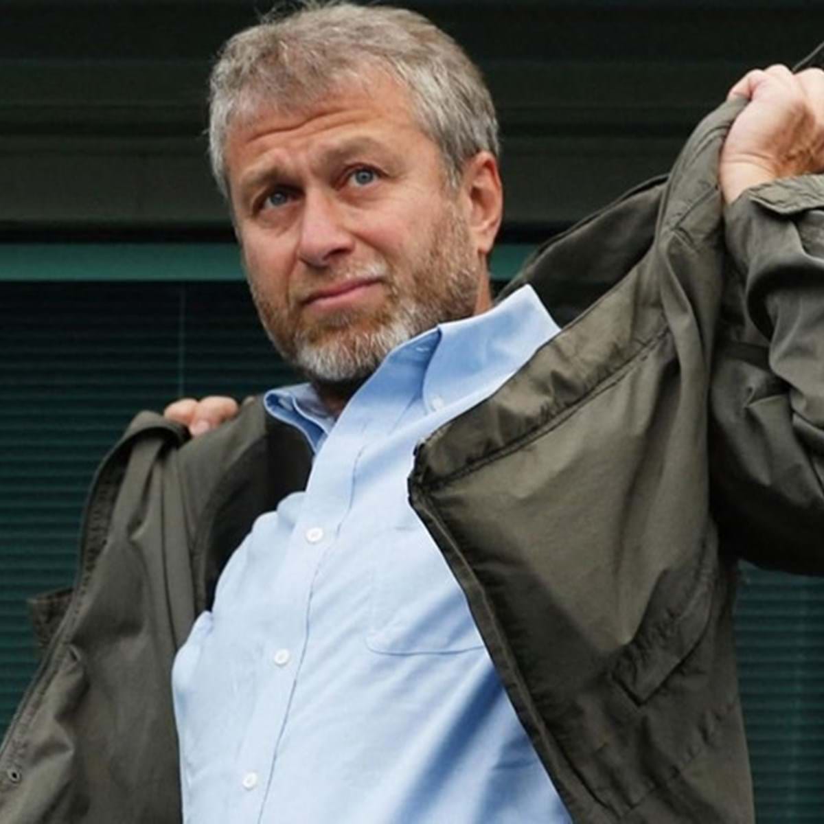 Chelsea de Abramovich gastou 175,5 milhões de euros em