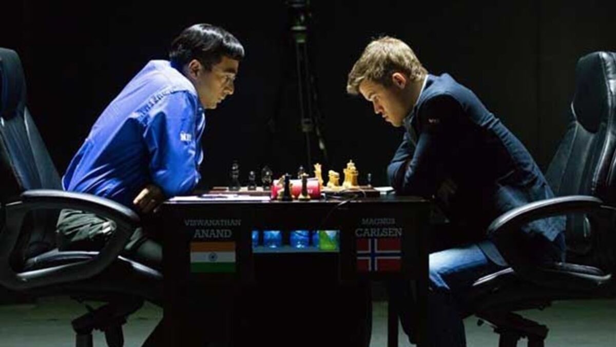 Magnus Carlsen vence Praggnanandhaa e é campeão mundial de xadrez