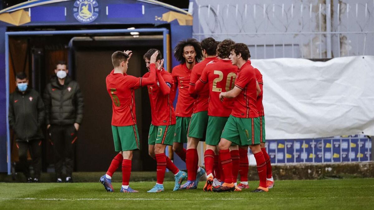 Portugal-Ucrânia bate recorde de assistência em jogo da Seleção feminina -  TVI Notícias